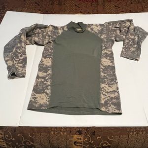 Massif US Army‎ Combat Shirt Mens Size Medium Flame Resistant Military Gear